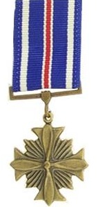 Distinguished Flying Cross miniature military medal